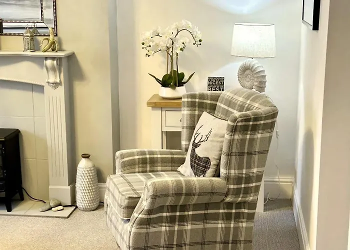 Willesden, Apartment 1, A Beautifully Furnished One Bedroomed Apartment In The Heart Of Llandudno