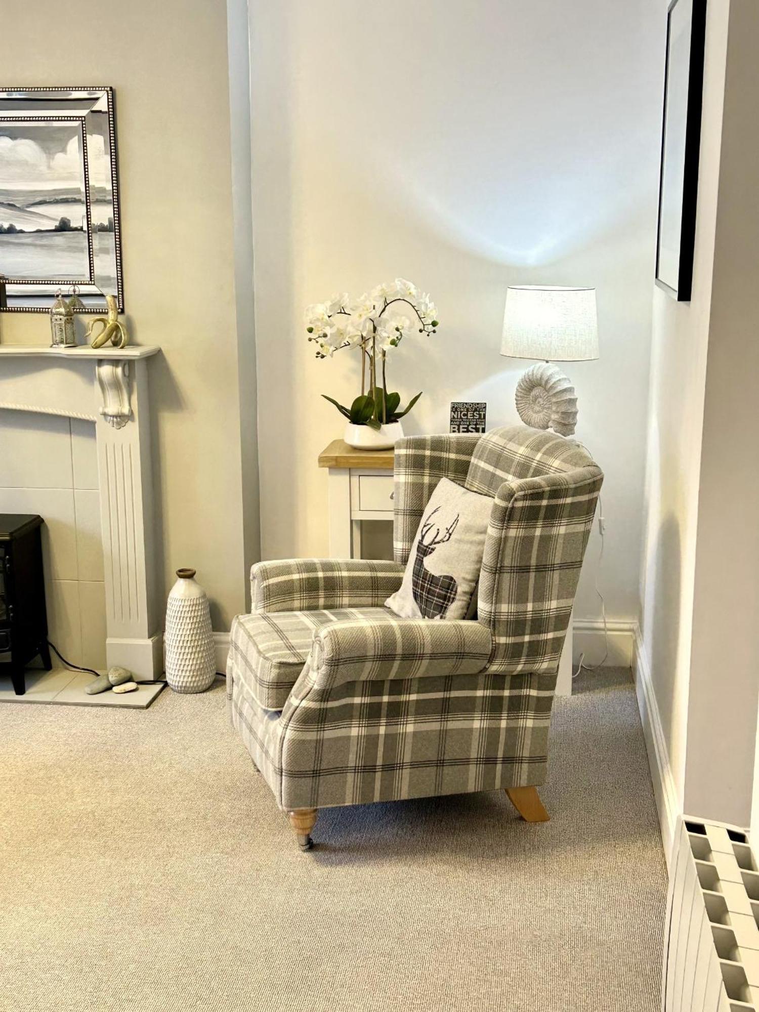 Apartment Willesden, 1, A Beautifully Furnished One Bedroomed In The Heart Of